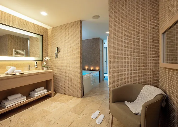 Leonardo Hotel Lago Di Garda - Wellness And Spa