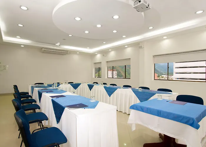 Hotel Dann Combeima
