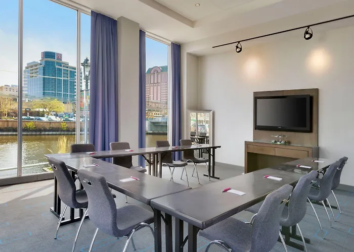 Aloft By Marriott Milwaukee Downtown