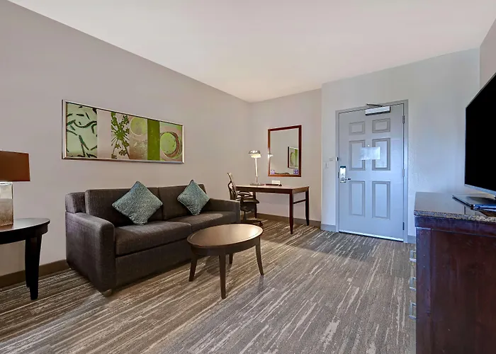 Hilton Garden Inn San Bernardino