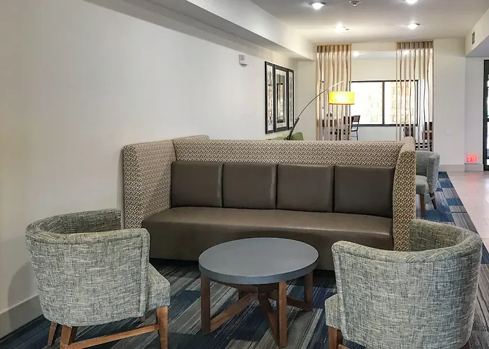 Holiday Inn Express & Suites Lubbock West By Ihg