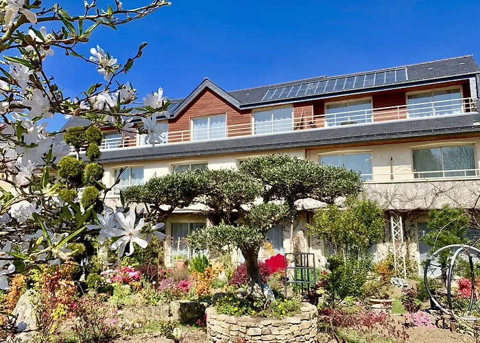 Logis L'Auberge - Maison Glenn Anna