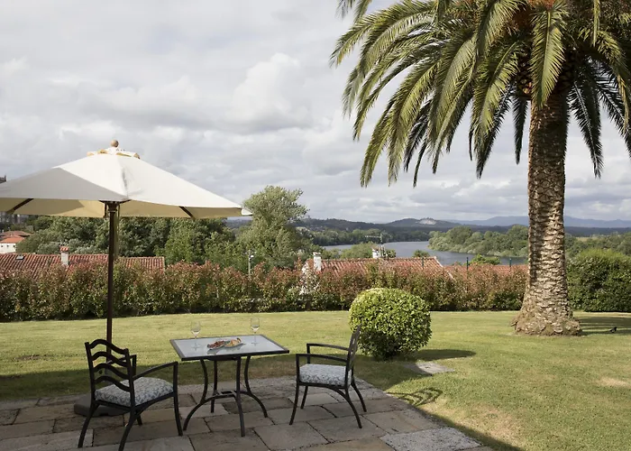 Parador De Tui