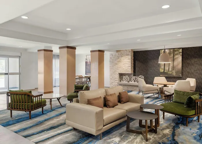 Fairfield Inn & Suites New Buffalo