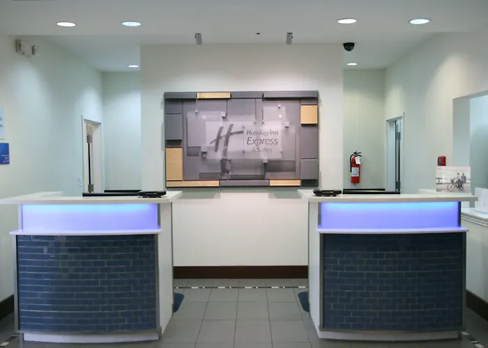 Holiday Inn Express Hotel & Suites Clute-Lake Jackson By Ihg