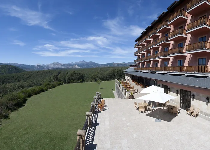 Parador De Cervera De Pisuerga
