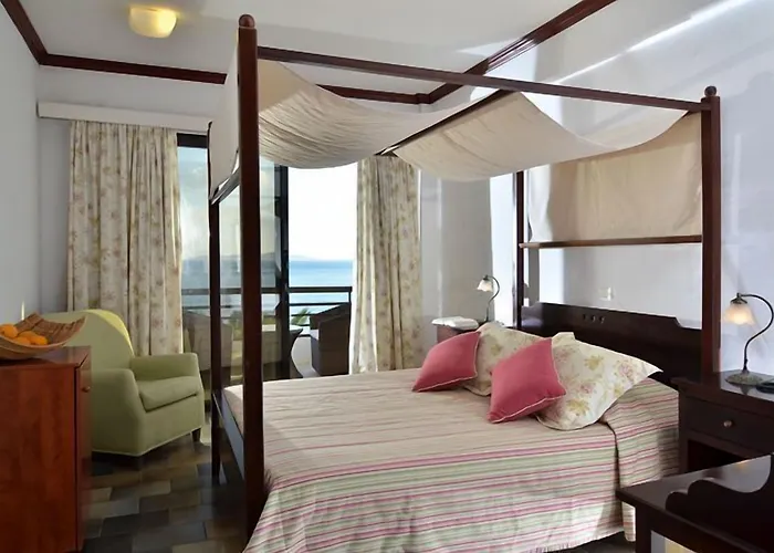 Limira Mare Hotel