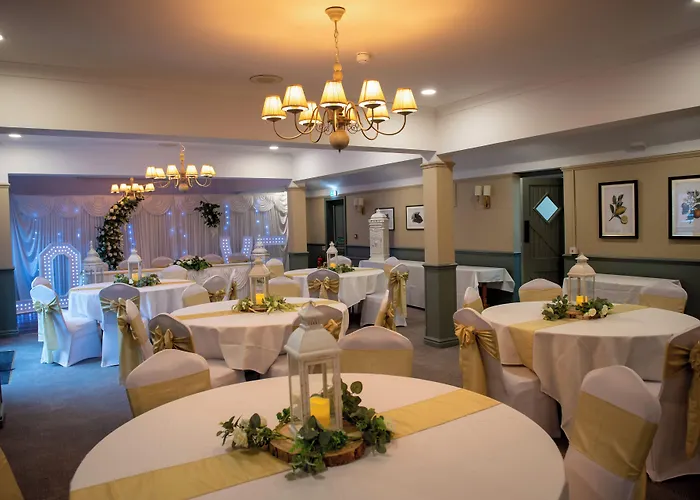 The Red Lion Inn By Chef & Brewer Collection