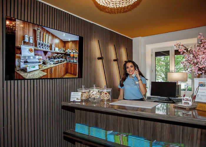 Tiptop Hotel Burgschmiet Garni