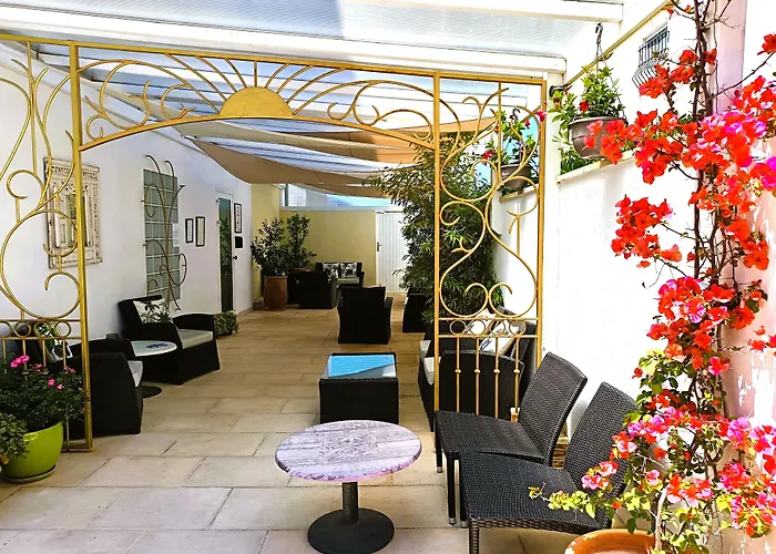 Hôtel Le Méditerranée