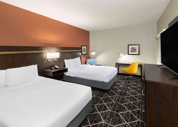 La Quinta By Wyndham Olathe