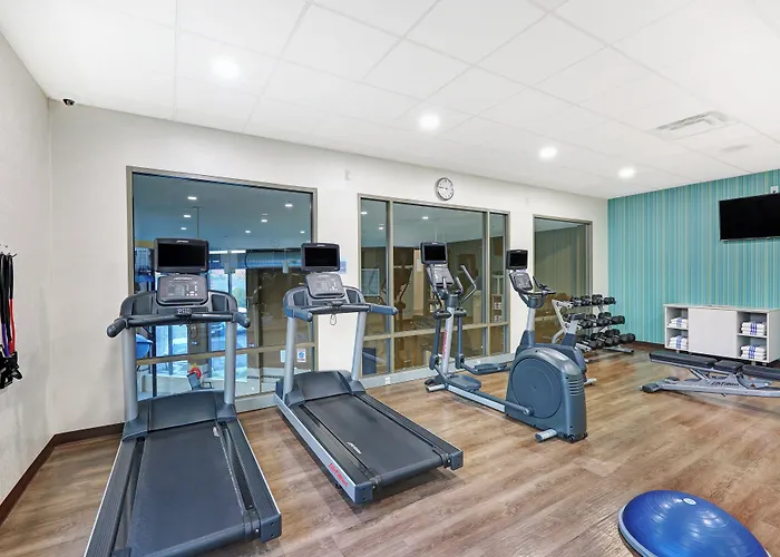 Holiday Inn Express & Suites - Woodstock, On Canada