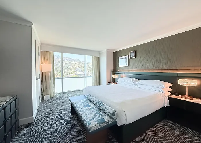 Embassy Suites Los Angeles Glendale