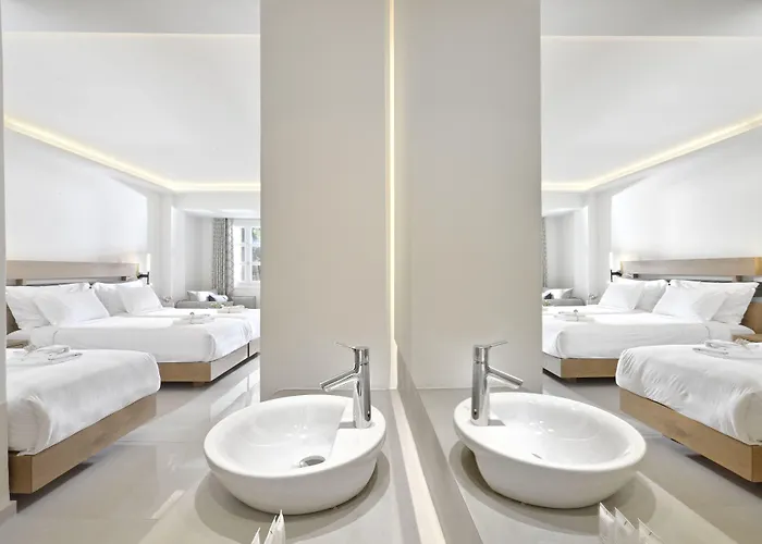 Petinos Hotel