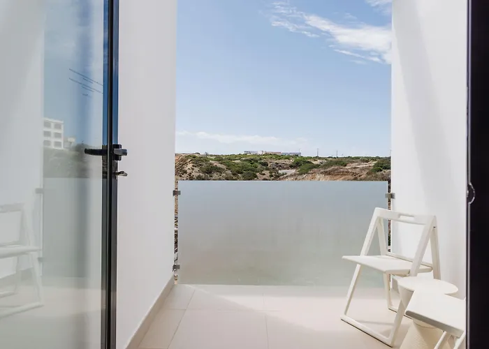 Memmo Baleeira - Design Hotels