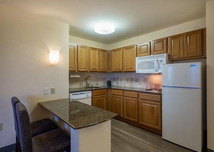 Staybridge Suites Milwaukee Airport South By Ihg