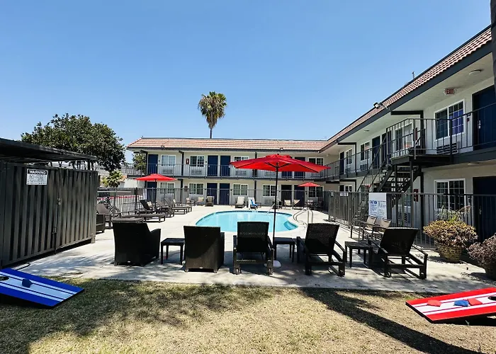 Studio 6 Suites San Ysidro Ca San Diego South Bay