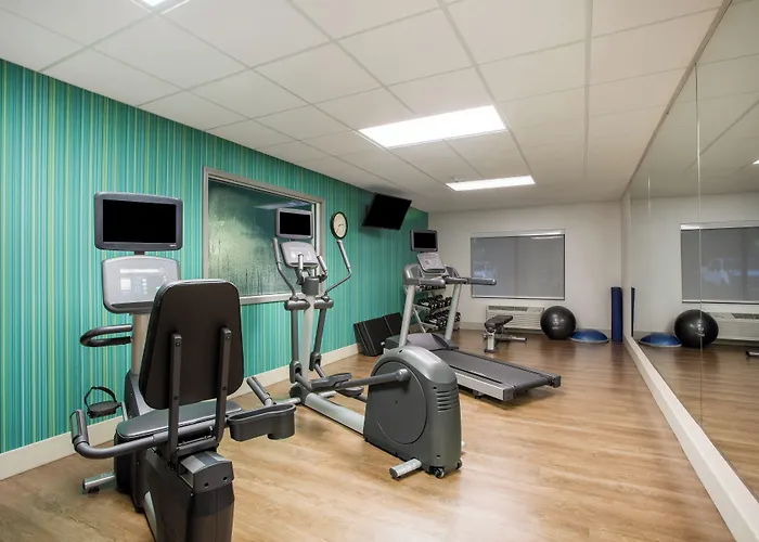 Holiday Inn Express Hotel & Suites Lewisburg By Ihg