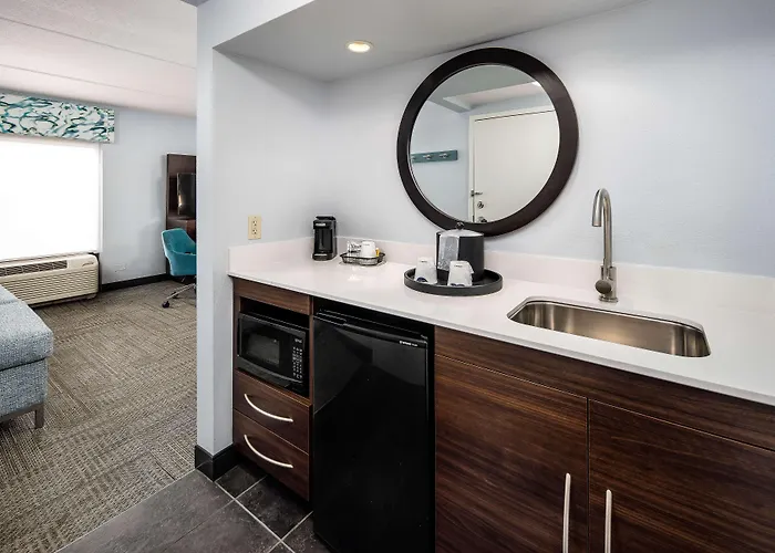 Hampton Inn & Suites Navarre
