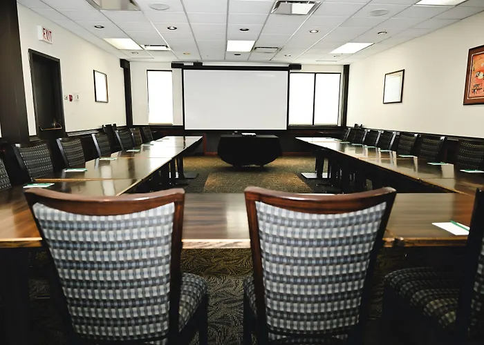 Quality Hotel & Conference Centre Peace River