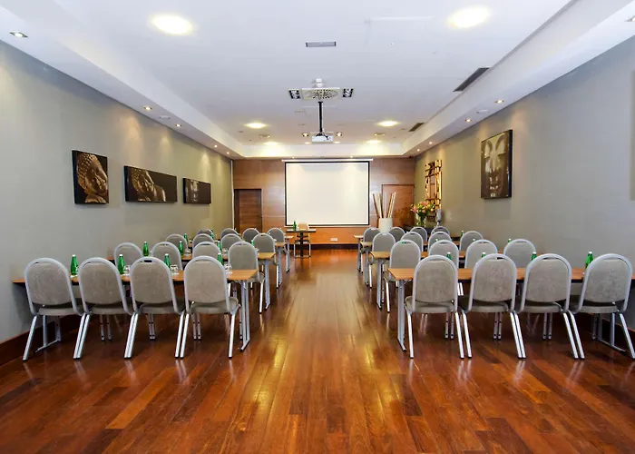 Hotel Nh Poznan