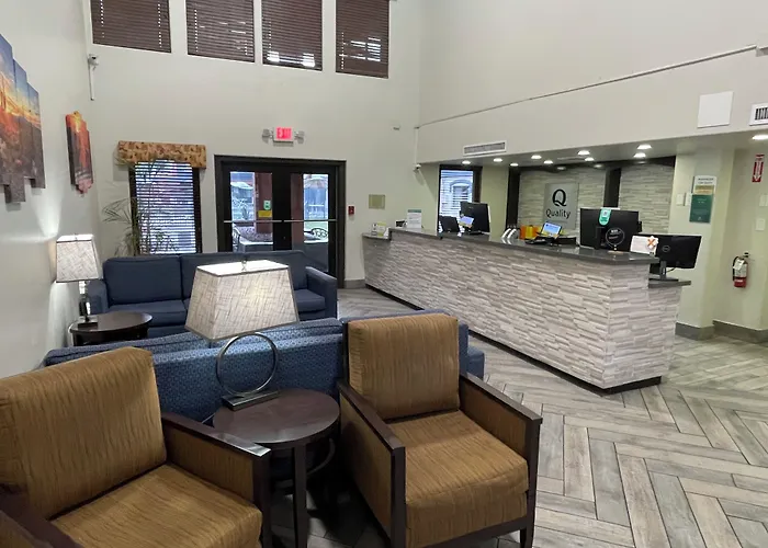 Quality Inn & Suites Goodyear - Phoenix West