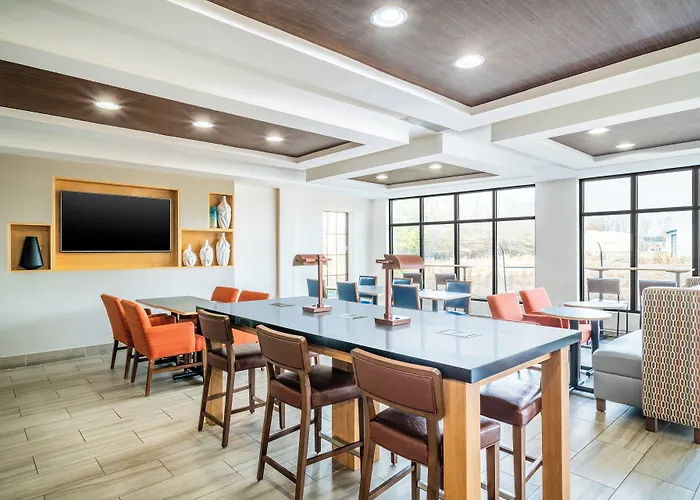 Holiday Inn Express Hotel & Suites Tappahannock By Ihg