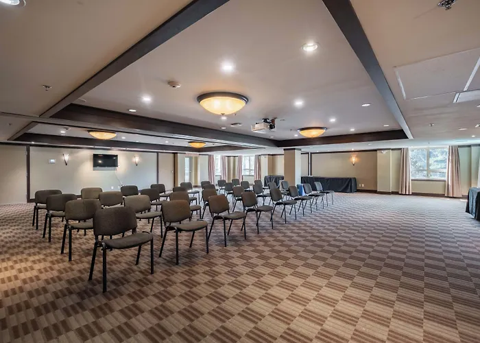 Executive Suites Hotel And Resort, Squamish