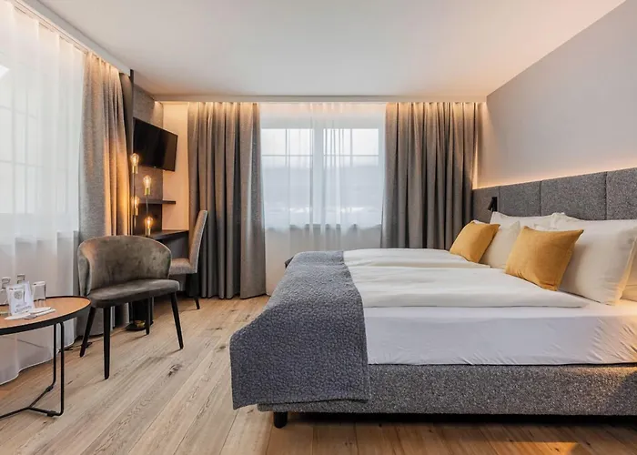 Hotel Lenzerhorn - Alpine Stay, Spa & Savour