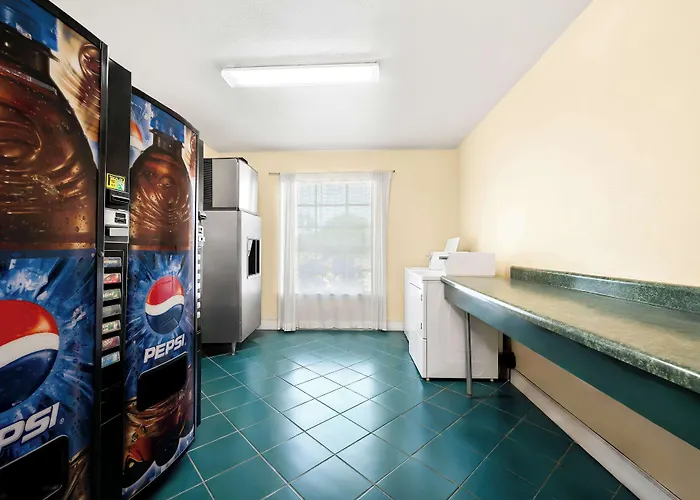 Americas Best Value Inn Historic Clewiston Inn