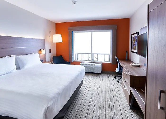 Holiday Inn Express Hotel & Suites Dieppe Airport By Ihg