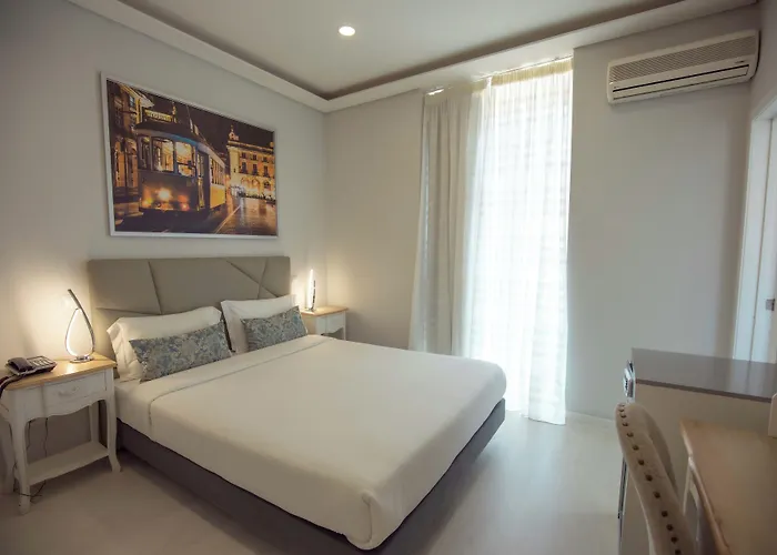 Grande Pensao Residencial Alcobia