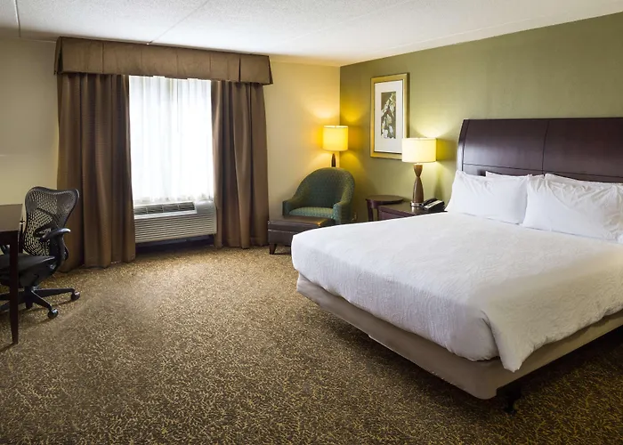 Hilton Garden Inn Hampton Coliseum Central