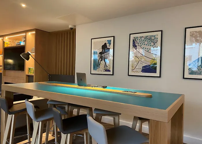 Holiday Inn Express Cheltenham Town Centre By Ihg
