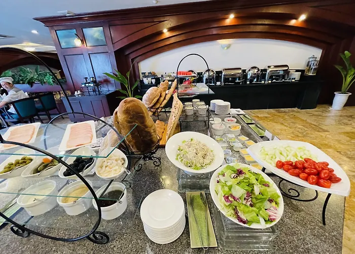 The Tray Hotel Hai Phong