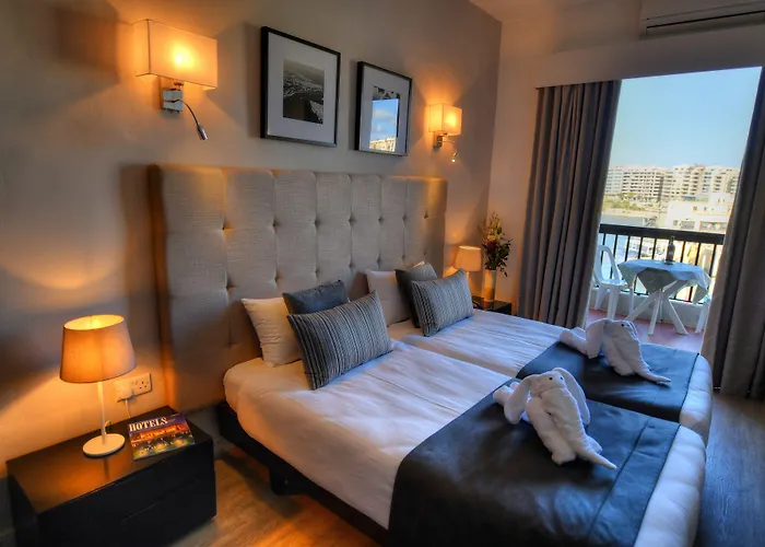 St. Julian'S Bay Hotel