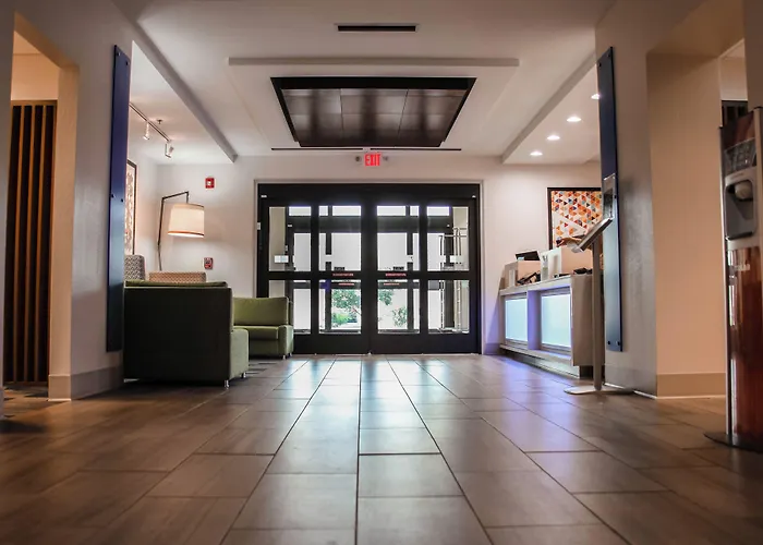 Holiday Inn Express Hotel & Suites Athens By Ihg