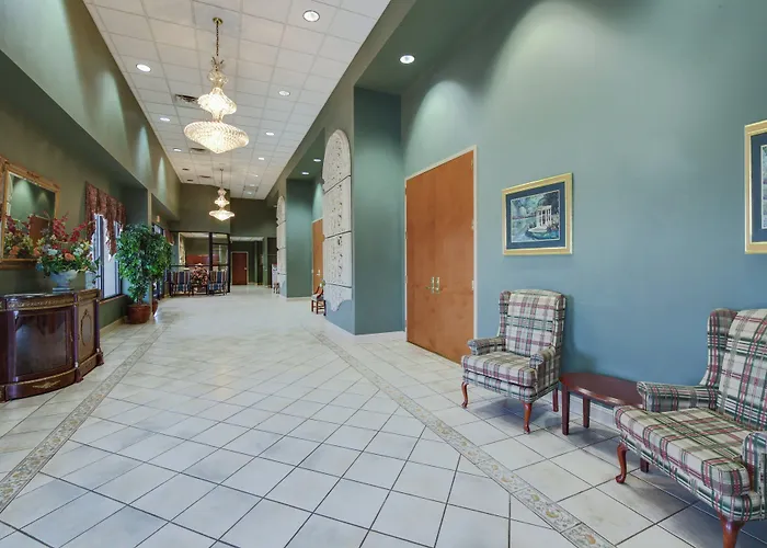 Holiday Inn Express Hotel & Suites Greensboro-East By Ihg
