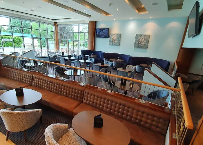 Shearwater Hotel & Spa