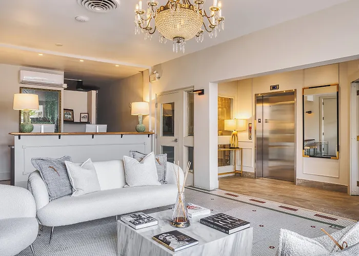 The Windsor Hotel By Hoco Hotels Collection