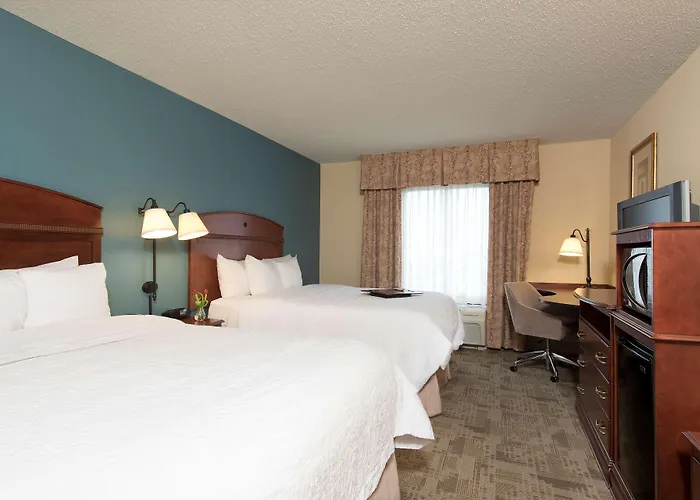 Hampton Inn & Suites Bloomington-Normal