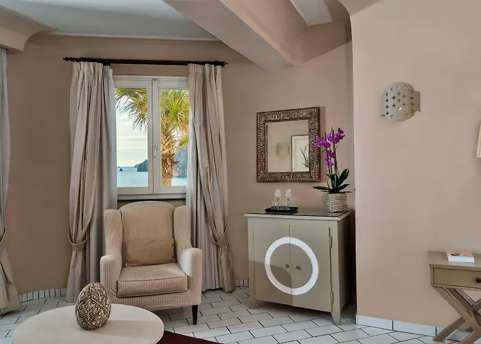 Therasia Resort Sea And Spa - The Leading Hotels Of The World