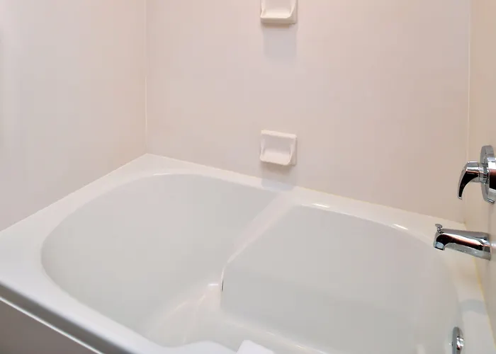 Holiday Inn Express & Suites St George North - Zion