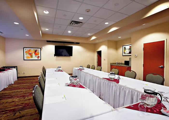 Fairfield By Marriott Inn & Suites Sudbury