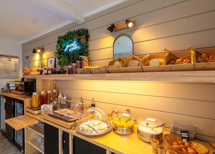 Ostal Pau Universite - Sure Hotel Collection By Best Western