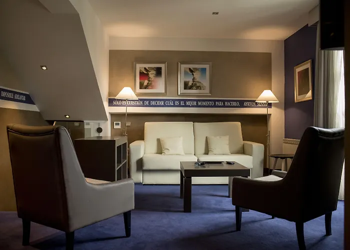 Costa Esmeralda Suites