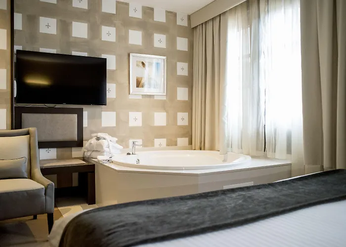 Costa Esmeralda Suites