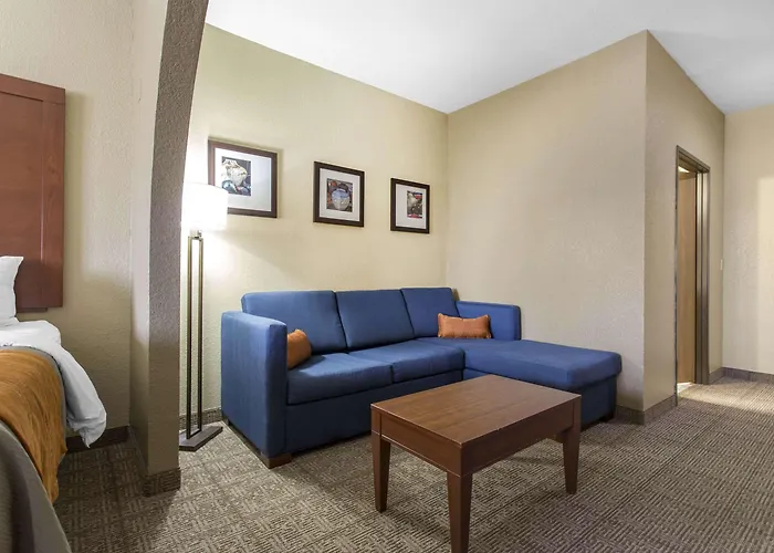 Comfort Inn & Suites Deming