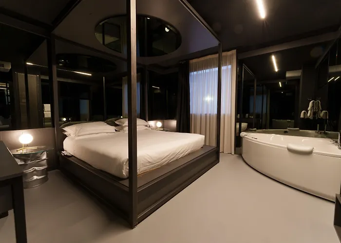 The Aries Hotel