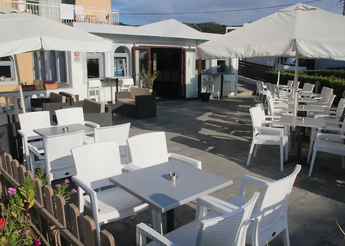 Seabird Hotel